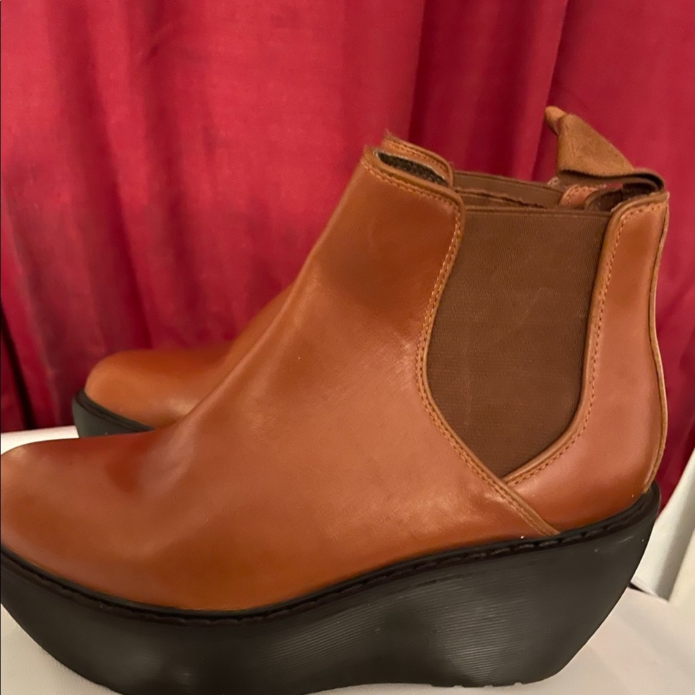 Dr martens the color of the leather like nice tan color.